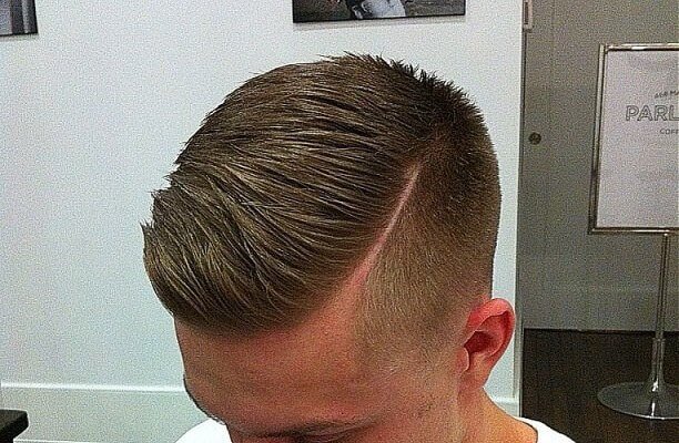 Side Part Hairstyles For Men-1429