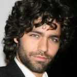 The Best Curly Hairstyles for Men-1467