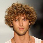 The Best Curly Hairstyles for Men-1472